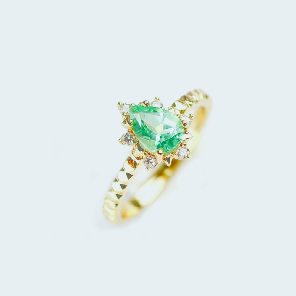 Sterling Silver Genuine Apatite Stone Pear Ring - Picture 6 of 10